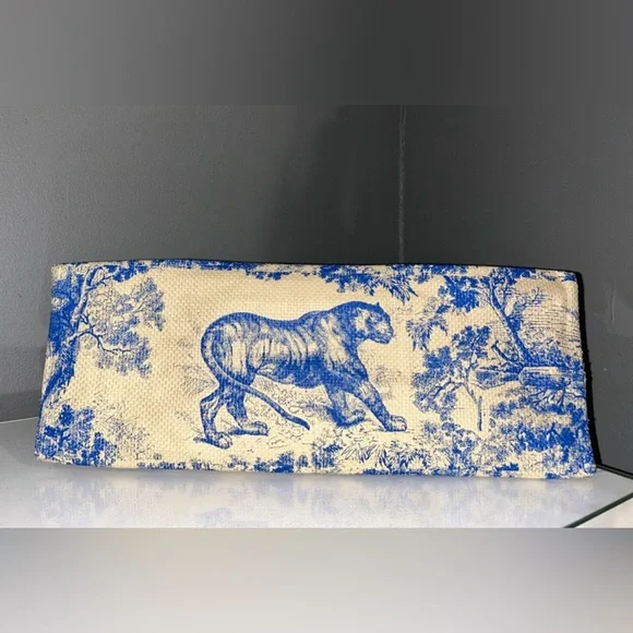 Christian Dior GWP Blue Dioriviera Straw Tote Bag - Picture 9 of 11